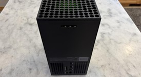 Mint
													Xbox Series X (2020) - Black, 1 TB, standard, photo 4 of 7