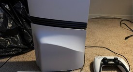 Mint
													PlayStation 5 Pro (2024) - White, 2 TB, photo 1 of 8