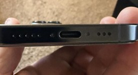 Mint
													Apple iPhone 16 Pro - Unlocked, Black, 512 GB, A3083, photo 3 of 10