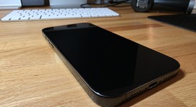 Mint
													Apple iPhone 16 Pro Max - Unlocked, Black, 256 GB, A3084, photo 3 of 9