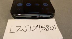 Good
													Google Pixel 9 Pro - T-Mobile, Obsidian, 256 GB, 16 GB, GR83Y, photo 4 of 9
