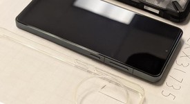 Mint
													OnePlus 13R - Unlocked, Nebula Noir, 256 GB, 12 GB, photo 3 of 10