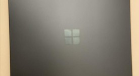 Good
													Microsoft Surface Laptop - Blue, 256 GB, 8 GB, photo 4 of 12