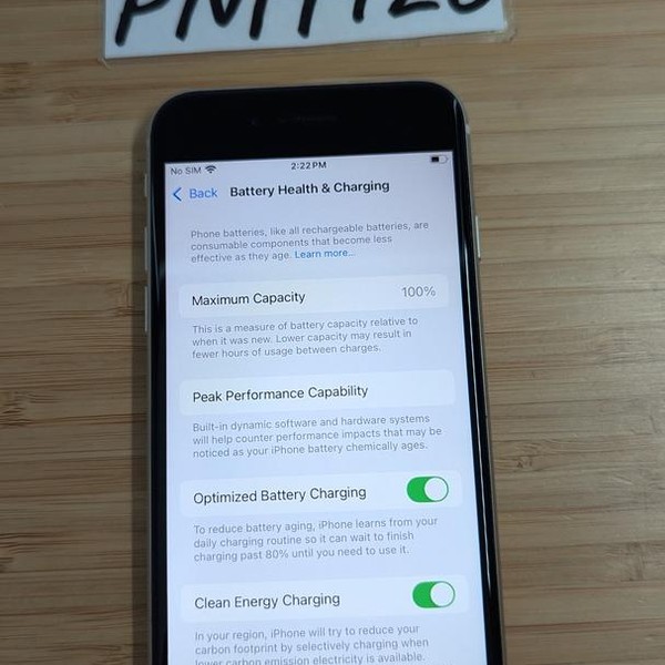 Apple iPhone SE 3rd Gen 2022 - Unlocked, 256 GB, Starlight, A2595