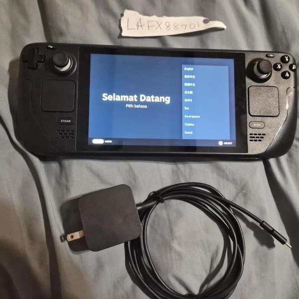 Steam Deck - 256 GB, Black, 16 GB, AMD