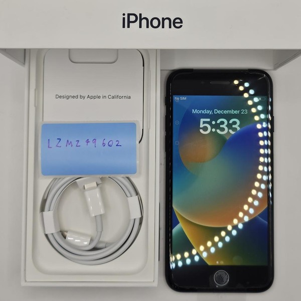 Apple iPhone SE 3rd Gen 2022 - Unlocked, 64 GB, Midnight, A2595