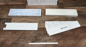 Mint
													Apple Pencil Pro, photo 1 of 3