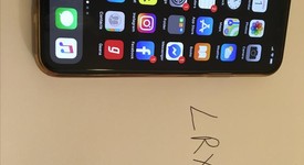 Mint
													Apple iPhone Xs - Unlocked, Gold, 64 GB, A1920, photo 1 of 7