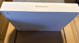 New
													MacBook Air 2025 (M4) - 15" - Apple M4, Midnight, 256 GB, 16 GB, photo 2 of 3