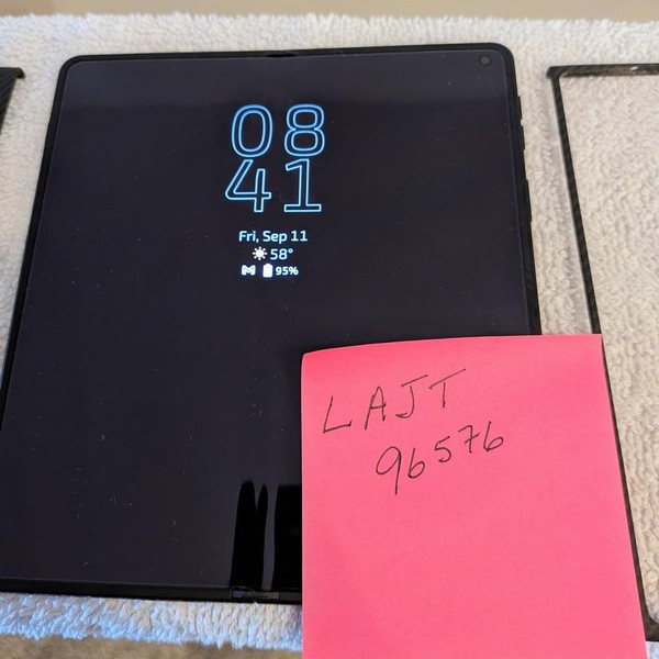 Motorola Razr Fold - Unlocked, 512 GB, PANTONE Blackened Blue