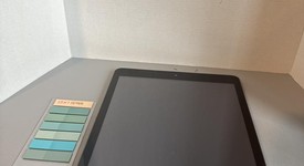 Good
													Apple iPad 9th Gen - Wi-Fi, Gray, 64 GB, A2602, photo 2 of 5