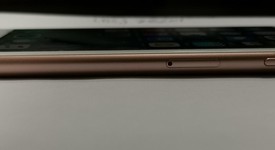Mint
													Apple iPhone 7 - Unlocked, Rose Gold, 128 GB, A1660, photo 5 of 7