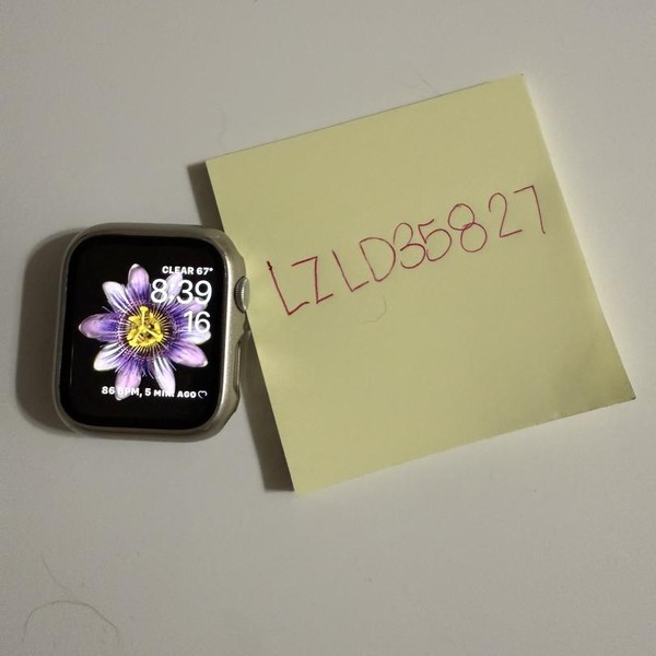 Apple Watch SE 2nd Gen 44mm - Silver, A2723 - GPS, Aluminum