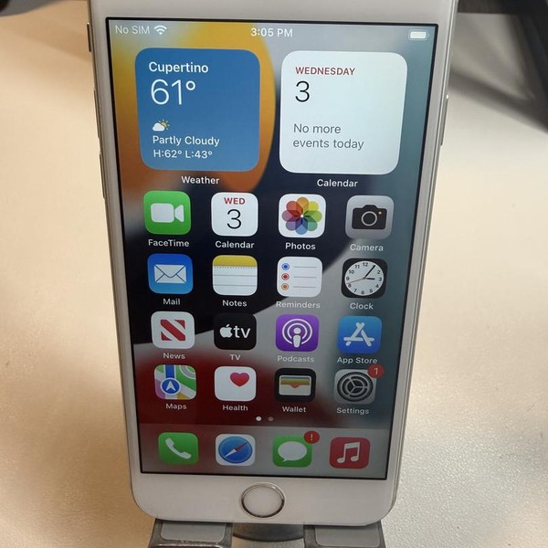 Apple iPhone 6S - Unlocked, 32 GB, Silver, A1633