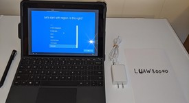 Good
													Microsoft Surface Go - Wi-Fi, Silver, 64 GB, 4 GB, photo 1 of 5