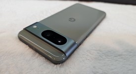 Mint
													Google Pixel 8 - Unlocked, Hazel, 128 GB, 8 GB, G9BQD, Sub-6 5G, photo 4 of 5