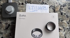 Good
													Oura Ring Gen 4 - Black, Size 8, photo 1 of 9