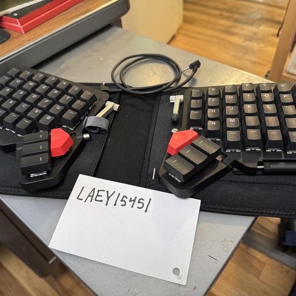 ZSA Moonlander Mark I Keyboard - Black
