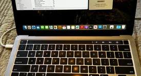 Good
													MacBook Pro 2020 - 13" - I5, Gray, 256 GB, 8 GB, photo 3 of 4