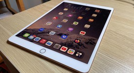 Good
													Apple iPad Air 3rd Gen - Wi-Fi, Gold, 64 GB, photo 2 of 7