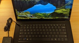 Good
													Microsoft Surface Laptop 3 - I7, Black, 1 TB, 32 GB, 15", photo 4 of 14