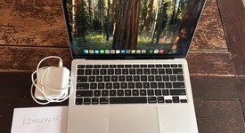 Good
													MacBook Air 2020 - 13" - I3, Silver, 256 GB, 8 GB, photo 1 of 7