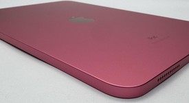 Good
													Apple iPad 10th Gen - Unlocked, Pink, 256 GB, A2757, photo 3 of 5