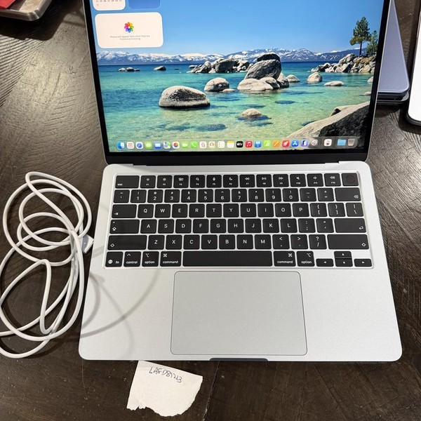 MacBook Air 2026 (M5) - 13 inch - 512 GB, Silver, 16 GB, Apple M5 10-Core (8-core GPU)