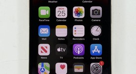 Mint
													Apple iPhone 14 Pro - Verizon, Gold, 256 GB, A2650, photo 1 of 7