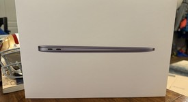 Mint
													MacBook Air 2020 - 13" - Apple M1, Gray, 256 GB, 8 GB, photo 1 of 16