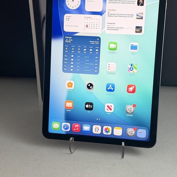 Apple iPad Air 11 inch (M2) 2024 - Wi-Fi, 128 GB, Gray, A2902