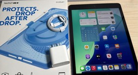 Good
													Apple iPad 7th Gen - Unlocked, Gray, 32 GB, A2200, photo 1 of 8