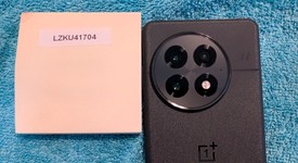 Good
													OnePlus 13 - Unlocked, Black Eclipse, 512 GB, 16 GB, photo 5 of 10