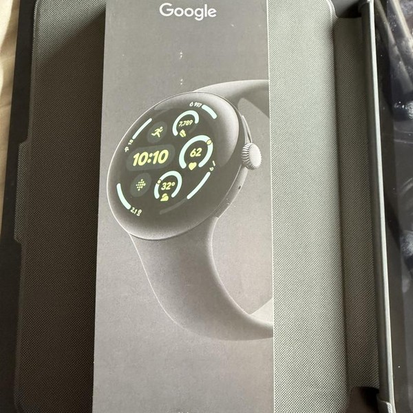 Google Pixel Watch 3 - Unlocked, Black, 45mm, LTE