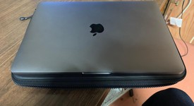 Good
													MacBook Pro 2017 (No Touch Bar) - 13" - Gray, 128 GB, 8 GB, photo 1 of 14