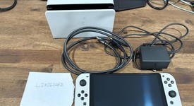 Good
													Nintendo Switch - OLED - White, 64 GB, photo 2 of 9