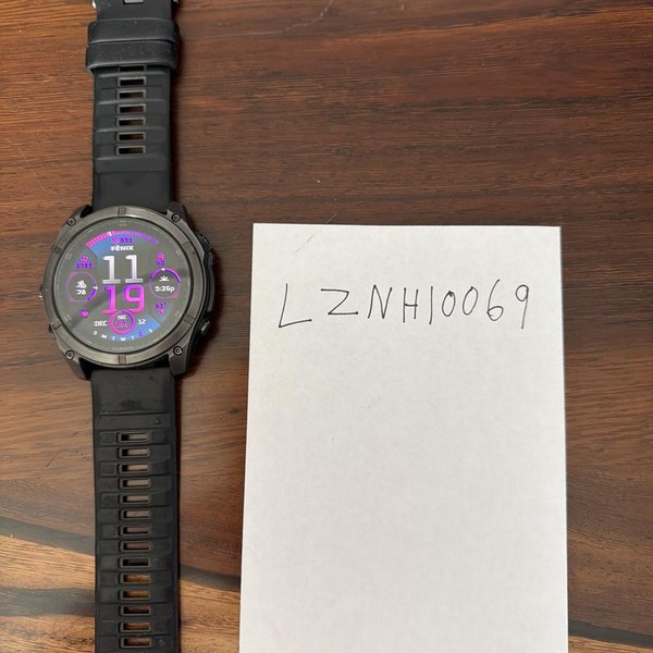 Garmin Fenix 8 - Carbon, AMOLED