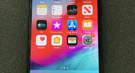 Good
													Apple iPhone 8 - AT&T, Gray, 64 GB, A1863, photo 2 of 7