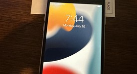 Mint
													Apple iPhone SE 3rd Gen 2022 - T-Mobile, Starlight, 64 GB, A2595, photo 1 of 9