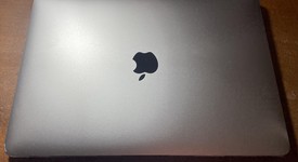 Good
													MacBook Air 2020 - 13" - Apple M1, Gray, 256 GB, 8 GB, photo 2 of 6