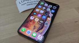 Mint
													Apple iPhone Xs Max - Verizon, Gold, 256 GB, A1921, photo 1 of 6