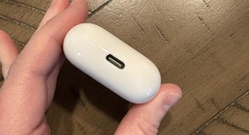 Used
													Apple AirPods 4th Gen - Standard, photo 4 of 8