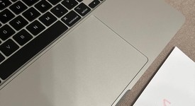 Mint
													MacBook Air 2025 (M4) - 15" - Apple M4, Silver, 256 GB, 16 GB, photo 3 of 8