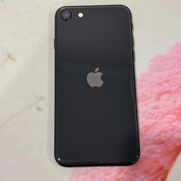 Apple iPhone SE 2nd Gen 2020 - Unlocked, 64 GB, Black, A2275