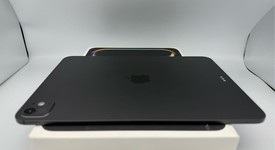 Mint
													Apple iPad Pro 11" (M4) 2024 - Wi-Fi, Black, 256 GB, 8 GB, A2836, Standard Glass, photo 5 of 5