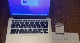 Good
													MacBook Air 2017 - 13" - I5, Silver, 512 GB, 8 GB, photo 1 of 9