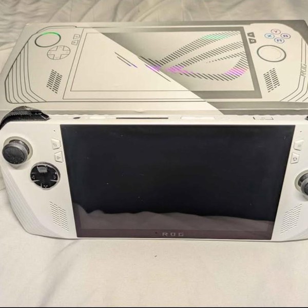 Asus ROG Ally 7 inch - 512 GB, White, 16 GB, AMD Ryzen Z1 Extreme, Ryzen Z1 Extreme