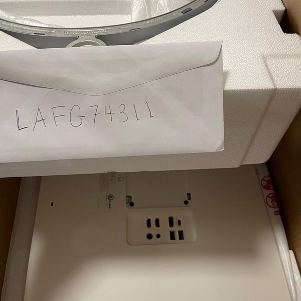 LG Monitor