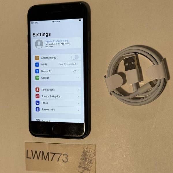 Apple iPhone SE 2nd Gen 2020 - Unlocked, 64 GB, Black, A2275