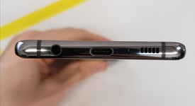 Mint
													Samsung Galaxy S10 Plus - T-Mobile, Black, 128 GB, 8 GB, SM-G975U, photo 3 of 7